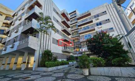 Cobertura com 3 dormitórios à venda, 200 m² por R$ 850.000,00 - Braga - Cabo Frio/RJ