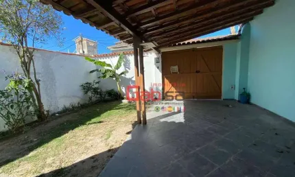 Casa com 3 dormitórios à venda, 196 m² por R$ 500.000,00 - Foguete - Cabo Frio/RJ