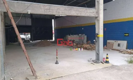 Galpão para alugar, 300 m² por R$ 10.000,00/mês - Campo Redondo - São Pedro da Aldeia/RJ