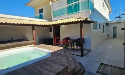 Casa com 5 dormitórios à venda, 200 m² por R$ 1.200.000 - Praia do Foguete - Cabo Frio/RJ