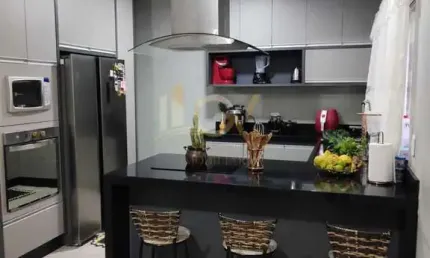 'Espaçoso Sobrado no Jardim Paulista, Indaiatuba: Ideal para Morar e Investir!