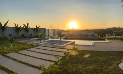 Casa Térrea de Altíssimo Padrão no Condomínio Jardins do Golfe Residencial em Indaiatuba/SP
