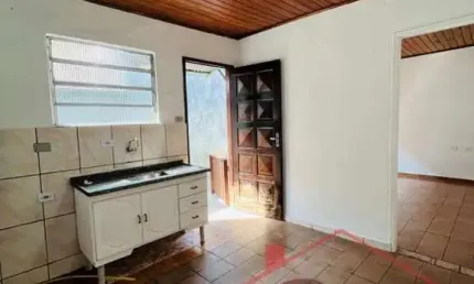 Casa para Locação em Mauá, VILA ASSIS BRASIL, 1 dormitório, 1 banheiro
