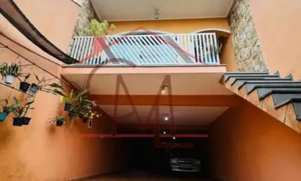 Sobrado para Venda em Mauá, VILA NOSSA SENHORA DAS VITORIAS, 4 dormitórios, 1 suíte, 3 banheiros, 5 vagas