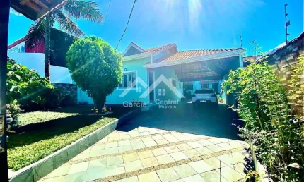 Casa com 4 quartos à venda na Jardim Veneza, 04, Jardim Veneza, Peruíbe