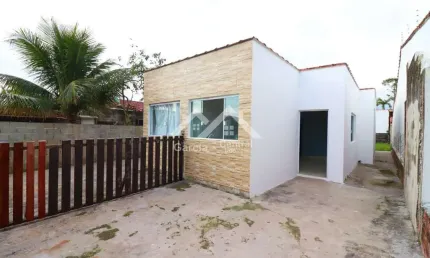 Casa com 2 quartos à venda na Maria Helena Novaes, 210, Estância Balneária Maria Helena Novaes, Peruíbe