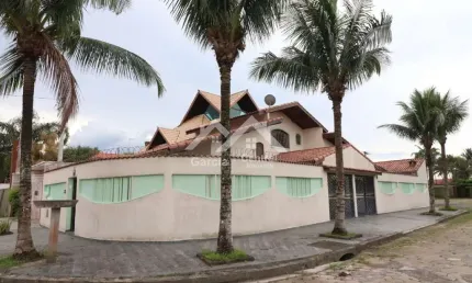 Casa com 3 quartos à venda na Jardim Marcia, 10, Jardim Marcia, Peruíbe