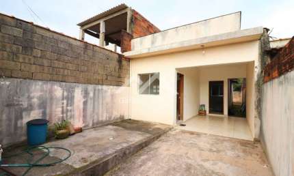 Casa com 2 quartos à venda na São José, 421, Estancia São Jose, Peruíbe