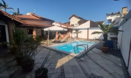 Casa com 7 quartos à venda na São José, 200, Estancia São Jose, Peruíbe