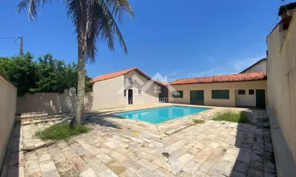Casa com 3 quartos à venda na São José, 9, Estancia São Jose, Peruíbe