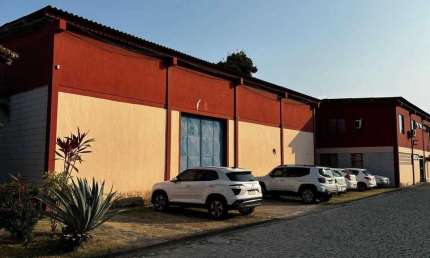 Pavilhão/Galpão à venda no bairro BURAQUINHO - Lauro de Freitas/BA
