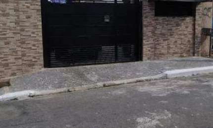 Ótima Oportunidade – Casa com Edícula e Amplo Terreno!