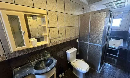 Casa com 2 quartos para alugar na Rua Catharina Benites Sanches, 176, Parque Santo Antônio (Aricanduva), São Paulo