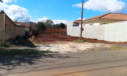 Terreno à venda na Rua Leonor Cavagnari Maciel, Contorno, Ponta Grossa
