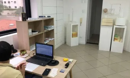 Sala comercial para alugar na Rua Turiassu, 127, Perdizes, São Paulo, 46 m2 por R$ 2.200