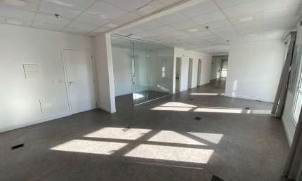 Sala comercial para alugar na Rua Doutor Alfredo de Castro, 200, Barra Funda, São Paulo, 185 m2 por R$ 12.000
