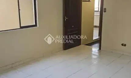 Casa com 3 quartos para alugar na Rua Cavalheiro Ernesto Giuliano, 1038, São José, São Caetano do Sul, 140 m2 por R$ 3.900