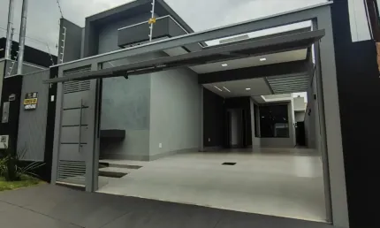 'casa nova com 3 suítes, pé direito duplo e arquitetura moderna