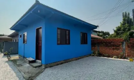 Casa com 2 quartos à venda na Rua Dona Alta Lucas, 637, São João do Rio Vermelho, Florianópolis, 36 m2 por R$ 270.000