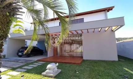 Casa com 4 quartos à venda na Rua Leonel Pereira, 2, Cachoeira do Bom Jesus, Florianópolis, 236 m2 por R$ 1.979.000