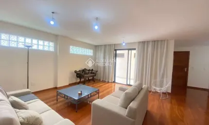Casa em condomínio fechado com 3 quartos à venda na rua três marias, 1025, ingleses do rio vermelho, florianópolis, 248 m2 por r$ 2.700.000