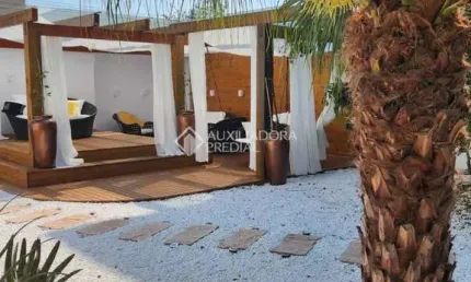 Casa com 3 quartos à venda na Rua Doutor Antônio Prudente de Moraes, 48, Canasvieiras, Florianópolis, 278 m2 por R$ 3.075.000