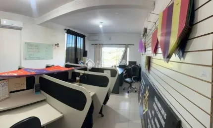 Sala comercial à venda na Rua Candido Pereira dos Anjos, 2850, São João do Rio Vermelho, Florianópolis, 45 m2 por R$ 202.000