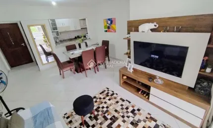 Apartamento com 2 quartos à venda na Avenida Santa Catarina, 9841, Centro, Imbituba, 79 m2 por R$ 600.000