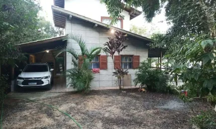 Casa com 2 quartos à venda na Antônio Bittencourt Capanema, 858, 1, Tamborete, Imaruí, 207 m2 por R$ 1.500.000