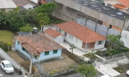 Terreno à venda na dr. joão rimsa, 625, centro, imbituba, 600 m2 por r$ 2.101.000
