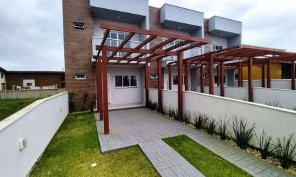 Casa com 3 quartos à venda na A-10, 1, Itapirubá, Laguna, 101 m2 por R$ 692.000