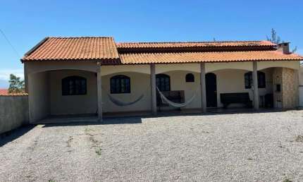 Casa com 3 quartos à venda na A6, 888, Itapirubá, Laguna, 150 m2 por R$ 390.000