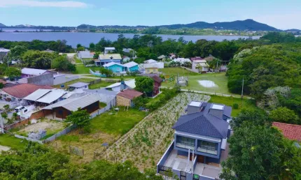 Casa com 2 quartos à venda na Estrada Geral, 7, Alto Arroio, Imbituba, 121 m2 por R$ 780.000
