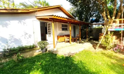 Casa com 3 quartos à venda na Gabriel Manuel Barreiros, 11, Araçatuba, Imbituba, 90 m2 por R$ 290.000