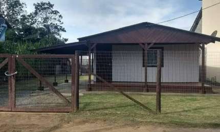 Casa com 4 quartos à venda na Geral de Ibiraquera, s/n, 106, Ibiraquera, Imbituba, 70 m2 por R$ 339.000