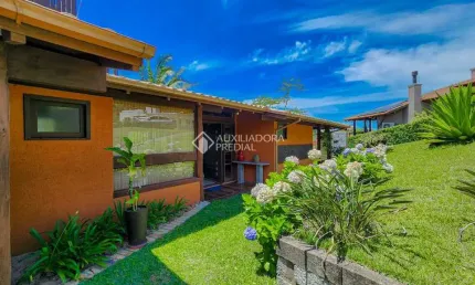 Casa com 5 quartos à venda na Jovino Piucco, 2001, Morrinhos, Garopaba, 302 m2 por R$ 2.900.000