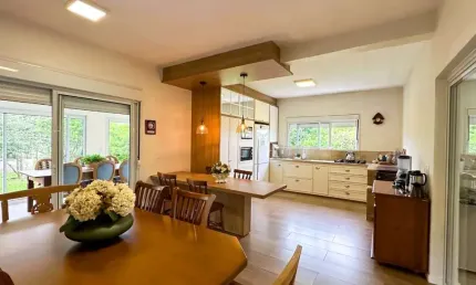 Fazenda à venda na Geral Do Ouvidor, 2085, Grama, Imbituba, 250 m2 por R$ 3.325.000