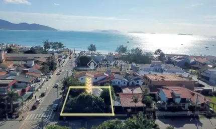 Casa com 3 quartos à venda na Rua Prefeito João Orestes De Araújo, 10, Centro, Garopaba, 160 m2 por R$ 3.500.000