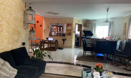 Casa com 5 quartos à venda na Rua das Corujas, 115, Independência, São Bernardo do Campo, 420 m2 por R$ 1.500.000