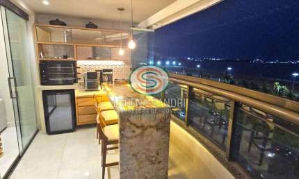 APARTAMENTO LINDÍSSIMO, 4 QUARTOS (3 SUÍTES), FRENTE MAR, COM 157m², MP