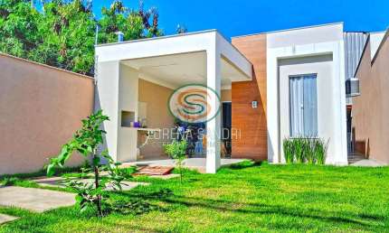 Linda casa 2 quartos com suíte em Balneário de Carapebus!