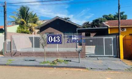 Ampla casa em amplo terreno no Jd. Acapulco em Londrina