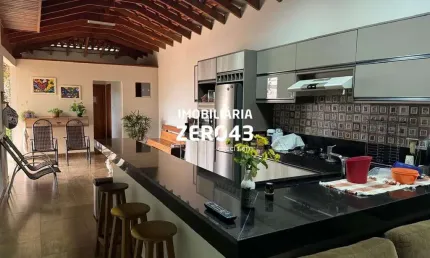 | Casa | Jardim Shangrila A | à venda | 3 quartos | 6 vagas | Londrina