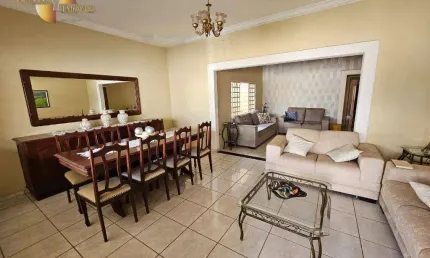 Casa com 3 dormitórios, sendo 1 Suite à venda, 230 m² por R$ 600.000 - Boa Esperança - Cuiabá/MT