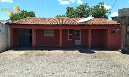 Casa com 2 dormitórios à venda, 67 m² por R$ 165.000,00 - Parque do Lago - Várzea Grande/MT