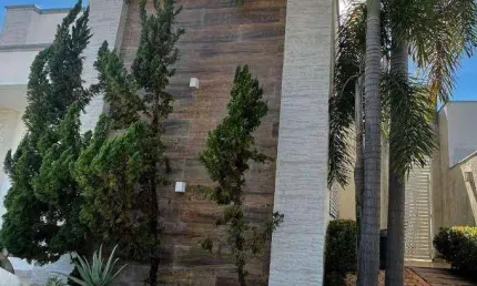 Casa em condomínio fechado com 4 quartos à venda no Centro Político Administrativo, Cuiabá 