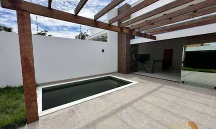 Casa com 3 dormitórios à venda, 113 m² por R$ 660.000,00 - Parque Universitário - Cuiabá/MT