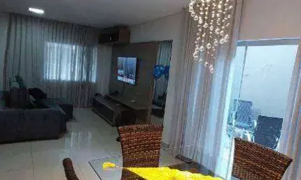 Casa com 3 dormitórios à venda, 132 m² por R$ 850.000 - Jardim Mariana - Cuiabá/MT