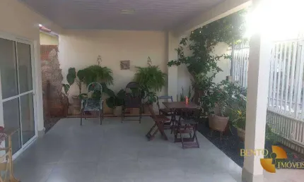 Casa com 2 dormitórios à venda, 150 m² por R$ 260.000 - Residencial Wantuil de Freitas - Cuiabá/MT