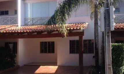 Casa com 3 dormitórios à venda, 145 m² por R$ 750.000 - Cidade Alta - Cuiabá/MT